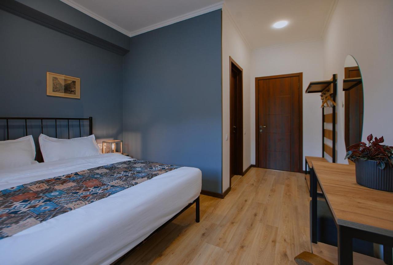Northgate Hotel Kazbegi מראה חיצוני תמונה