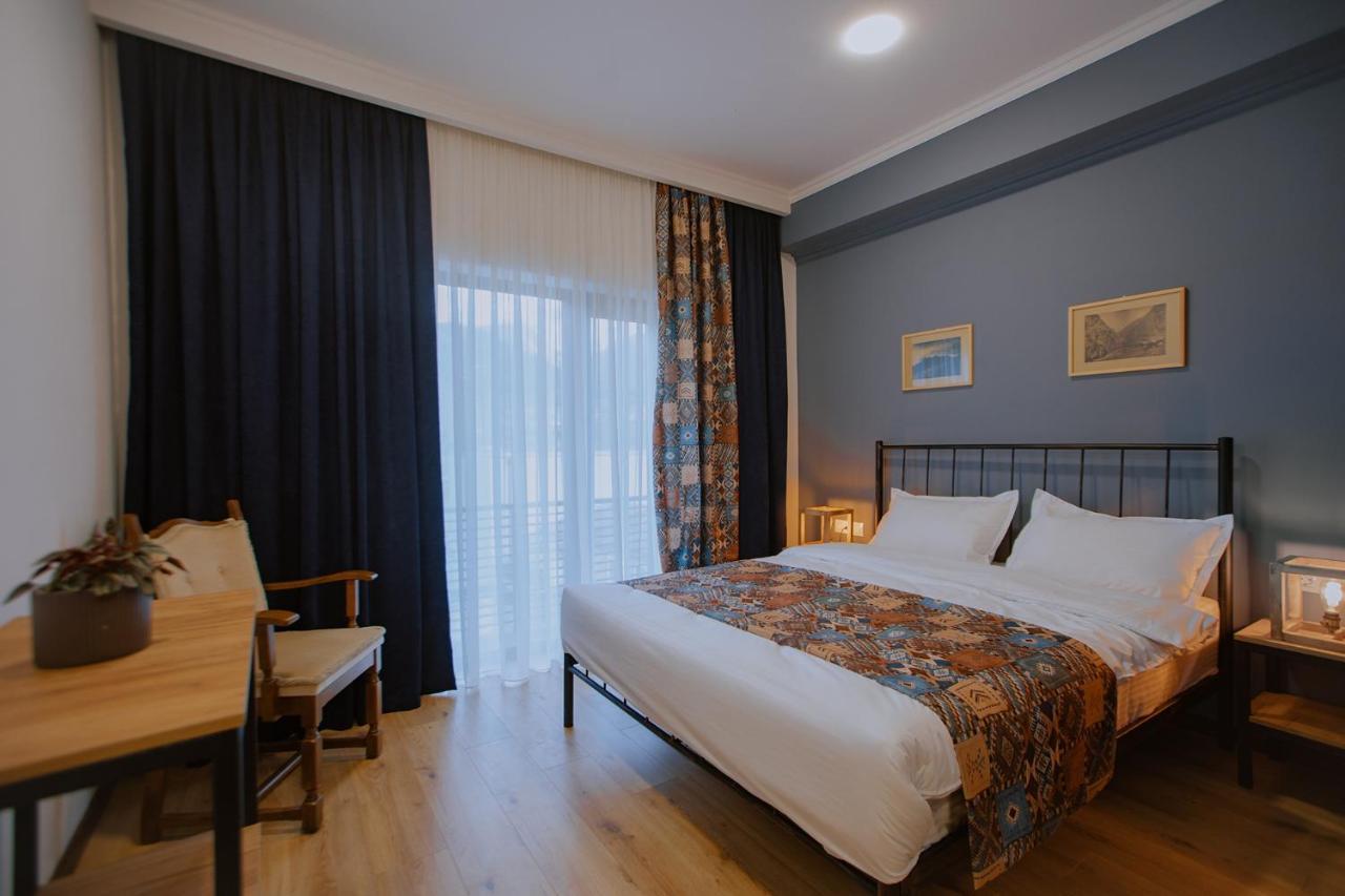 Northgate Hotel Kazbegi מראה חיצוני תמונה